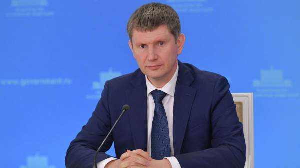 Read more about the article Решетников: экономика РФ охлаждена, у ЦБ есть пространство для снижения ставки