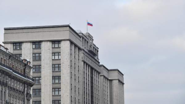Read more about the article Комитет ГД рекомендовал Госдуме отклонить законопроект о налога на сверхприбыль банков