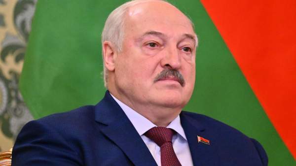 Read more about the article Первый вице-премьер Белоруссии не смог оплатить заказ Лукашенко в  “Мак.бай”
