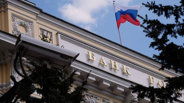 Read more about the article Зампред правления ВТБ Пьянов назвал три влияющих на снижение ключевой ставки фактора
