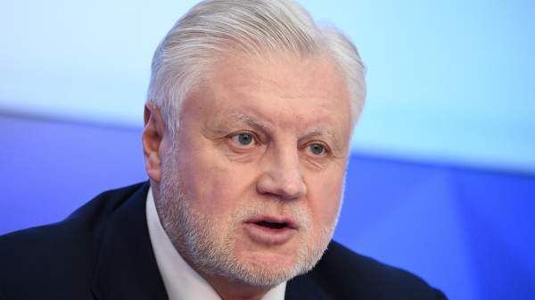 Read more about the article Миронов предложил детально расследовать сбой в работе крупнейших банков