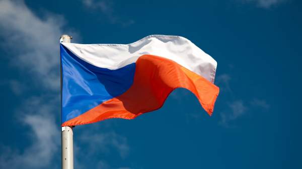 Read more about the article Нацбанк Чехии не изменил процентную ставку, но ухудшил прогноз по экономике страны