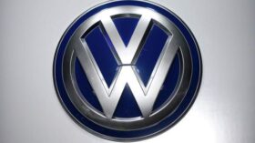 FT: член набсовета Volkswagen Виганд неожиданно ушла в отставку накануне годового собрания